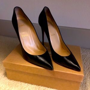 Christian Louboutin Pigalle 100 - Size 40